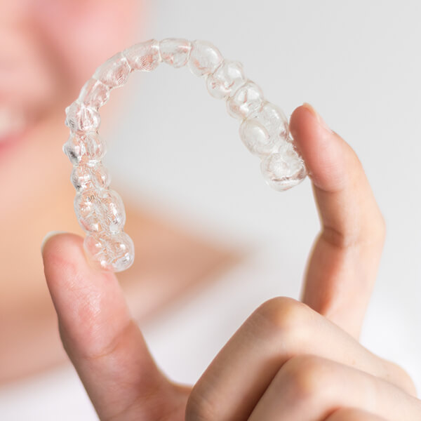 clear retainer